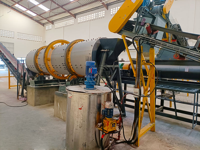 Organic fertilizer granulation production line