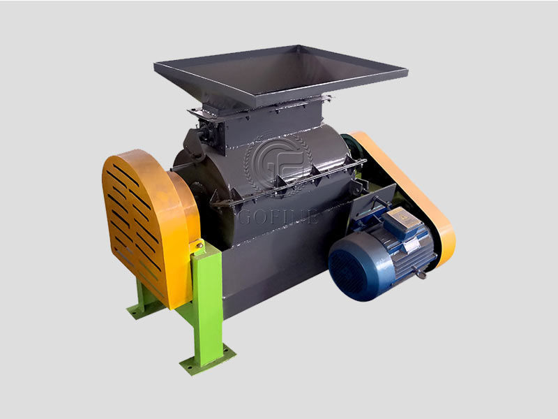 Urea crusher