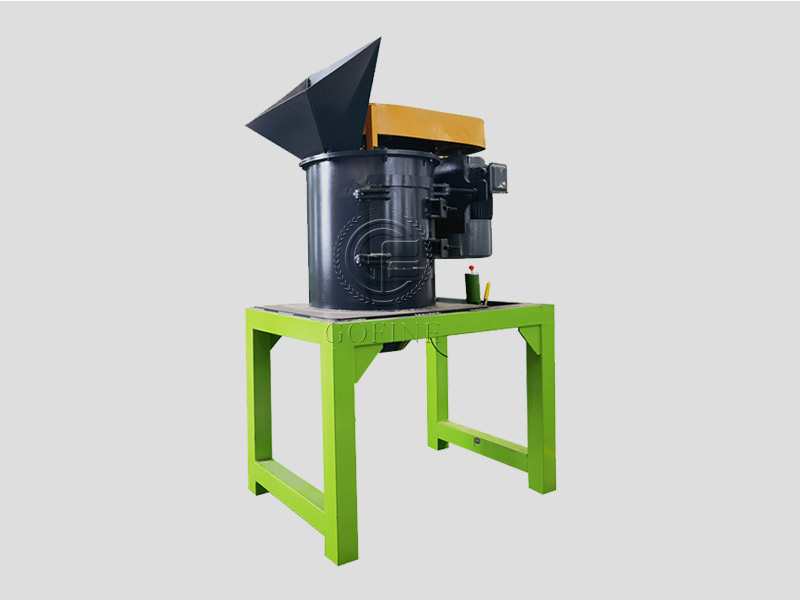 Vertical crusher
